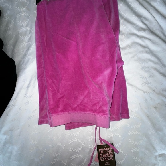 Juicy tracksuit Bundle - Picture 5 of 8